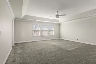 342 Comstock Dr, Elgin, IL 60124 - Photo 39