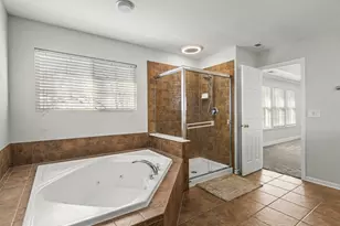 342 Comstock Dr, Elgin, IL 60124 - Photo 43