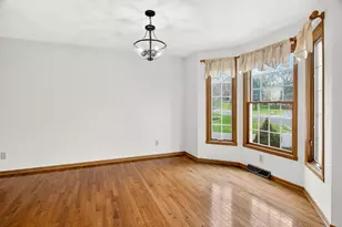 6980 N Summit Dr, Byron, IL 61010 - Photo 9