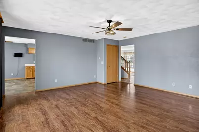 6980 N Summit Drive, Byron, IL 61010 - Photo 19