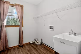 6980 N Summit Dr, Byron, IL 61010 - Photo 21