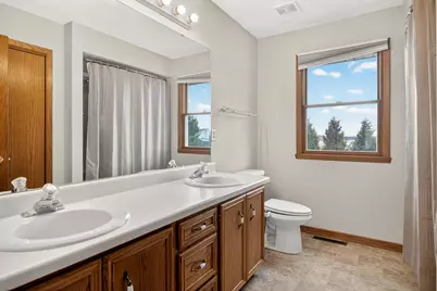 6980 N Summit Drive, Byron, IL 61010 - Photo 29