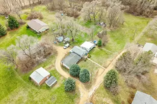 2280 Rock City Rd, Ridott, IL 61067 - Photo 37