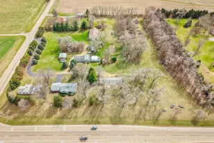 2280 Rock City Rd, Ridott, IL 61067 - Photo 39