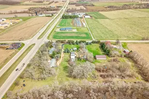 2280 Rock City Rd, Ridott, IL 61067 - Photo 37