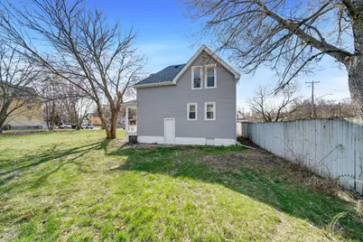 906 S 5th Street, Rockford, IL 61104 - Photo 15