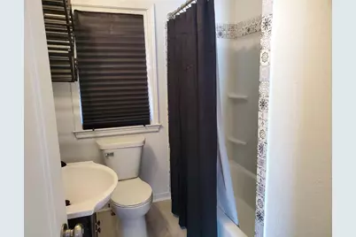 2342 17th Avenue, Rockford, IL 61104 - Photo 7