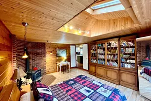 6315 N River Rd, Byron, IL 61010 - Photo 17