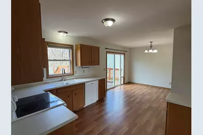 3130 Stowmarket Avenue, Rockford, IL 61109 - Photo 7