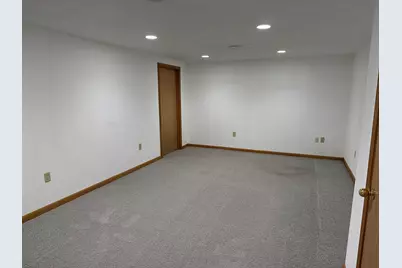 3130 Stowmarket Avenue, Rockford, IL 61109 - Photo 17