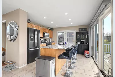 19 Walnut Hill Drive, Galena, IL 61036 - Photo 7