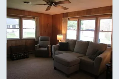 2337 Lynn Avenue, Freeport, IL 61032 - Photo 19