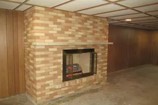 2337 Lynn Ave, Freeport, IL 61032 - Photo 31