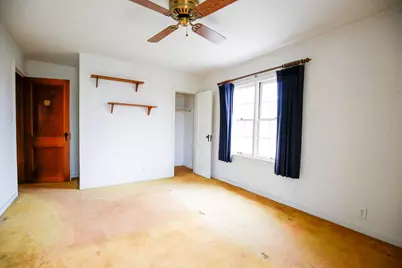 422 N Hennepin Avenue, Dixon, IL 61021 - Photo 15