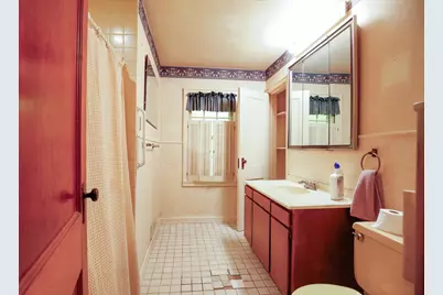 422 N Hennepin Avenue, Dixon, IL 61021 - Photo 25