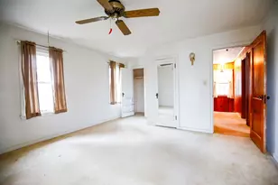 422 N Hennepin Ave, Dixon, IL 61021 - Photo 13