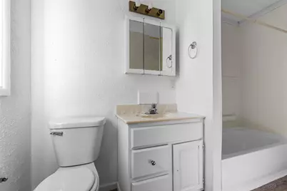 2815 Greendale Dr, Rockford, IL 61109 - Photo 13