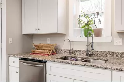 15044 Yellowstone Drive, South Beloit, IL 61080 - Photo 9