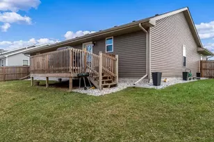 15044 Yellowstone Dr, South Beloit, IL 61080 - Photo 29