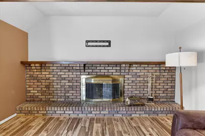 13615 Briarwood Lane, Roscoe, IL 61073 - Photo 17