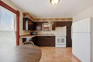 324 E 2nd St, Dixon, IL 61021 - Photo 15