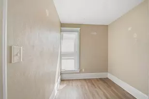 324 E 2nd St, Dixon, IL 61021 - Photo 19