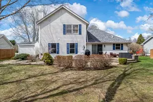 8319 Woodbridge Ln, Machesney Park, IL 61115 - Photo 33