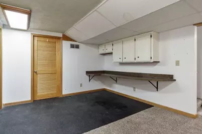 8319 Woodbridge Lane, Machesney Park, IL 61115 - Photo 37