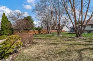 8319 Woodbridge Ln, Machesney Park, IL 61115 - Photo 43