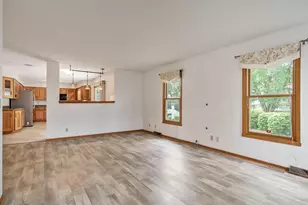 8319 Woodbridge Ln, Machesney Park, IL 61115 - Photo 11