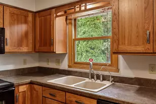 8319 Woodbridge Ln, Machesney Park, IL 61115 - Photo 17