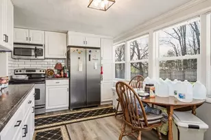 3115 20th St, Rockford, IL 61109 - Photo 9