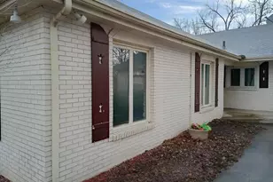 8046 Harvest Hill Dr, Roscoe, IL 61073 - Photo 3