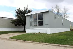 5126 Rocky Ln, Loves Park, IL 61111 - Photo 5