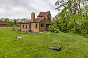 10 Farmstead Dr, Galena, IL 61036 - Photo 23