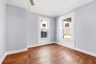 409 S Water St, Warren, IL 61087 - Photo 7