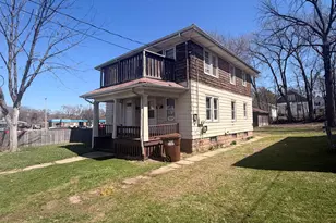 1305 N Horsman St, Rockford, IL 61101 - Photo 7