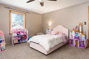 925 Westchester Dr, Rockford, IL 61107 - Photo 39