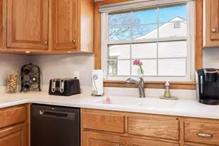 925 Westchester Dr, Rockford, IL 61107 - Photo 29