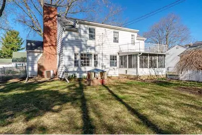 925 Westchester Drive, Rockford, IL 61107 - Photo 5