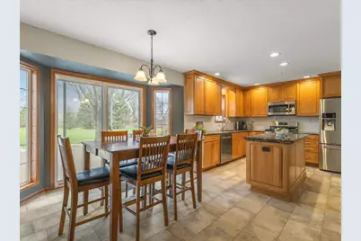 8027 Barclay Road, Rockford, IL 61102 - Photo 17