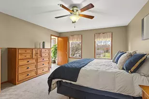 8027 Barclay Rd, Rockford, IL 61102 - Photo 29