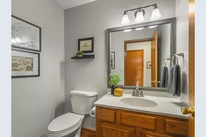 8027 Barclay Road, Rockford, IL 61102 - Photo 13