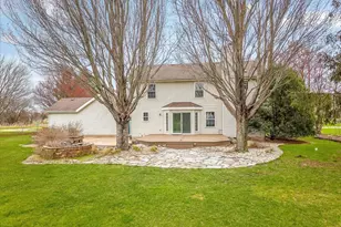 8027 Barclay Rd, Rockford, IL 61102 - Photo 57