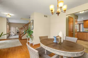 8027 Barclay Rd, Rockford, IL 61102 - Photo 25