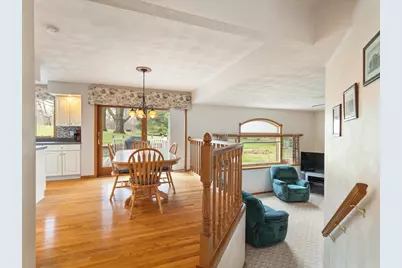 659 Southgate Drive, Lake Summerset, IL 61019 - Photo 9