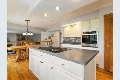 659 Southgate Drive, Lake Summerset, IL 61019 - Photo 13