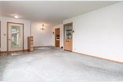 304 Bunn Drive, Rockton, IL 61072 - Photo 9