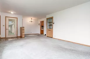 304 Bunn Dr, Rockton, IL 61072 - Photo 9