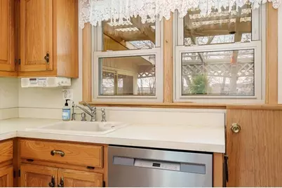 304 Bunn Drive, Rockton, IL 61072 - Photo 15